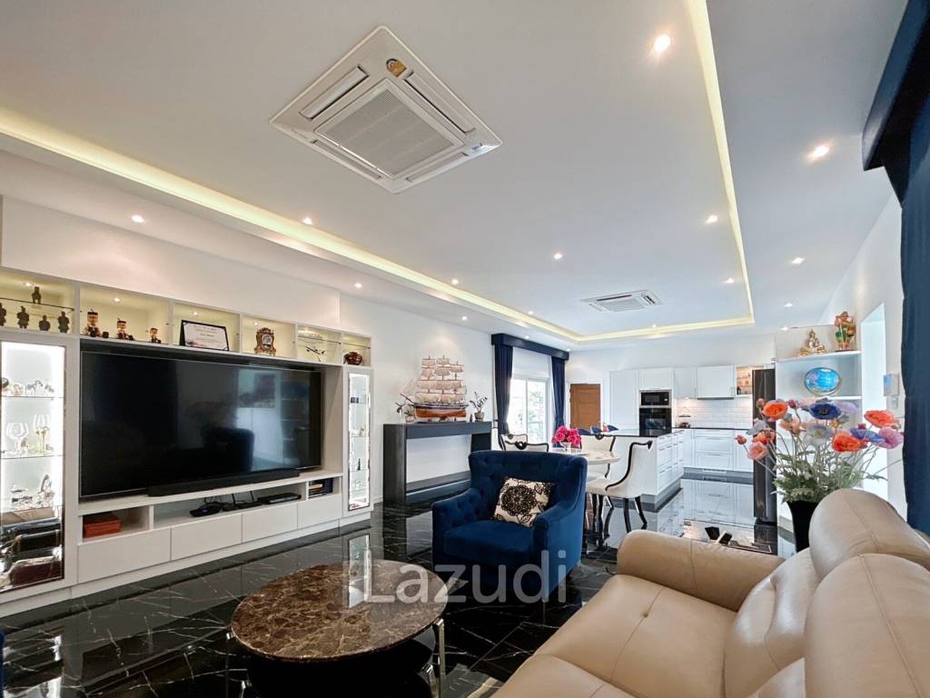 Mali Lotus Villas : 4 Bed 3.5 Bath Pool Villa