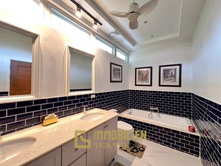 Mali Lotus Villas : 4 Bed 3.5 Bath Pool Villa