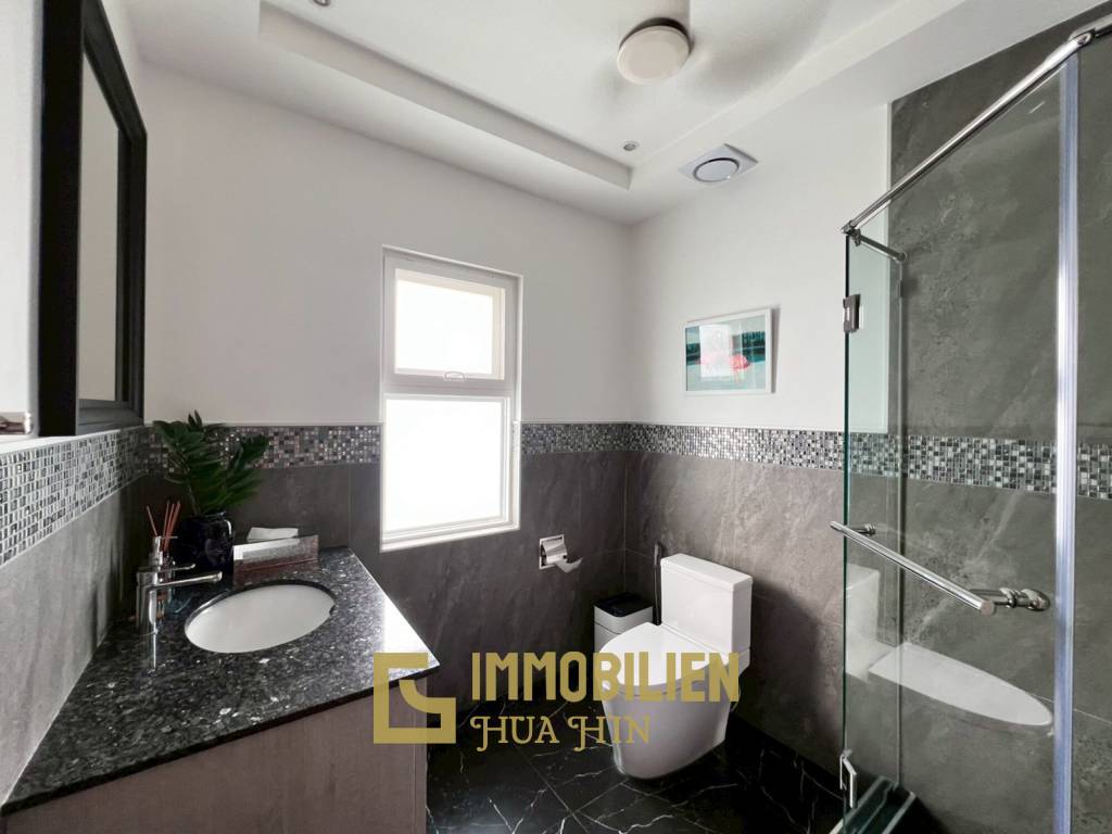 Mali Lotus Villas : 4 Bed 3.5 Bath Pool Villa