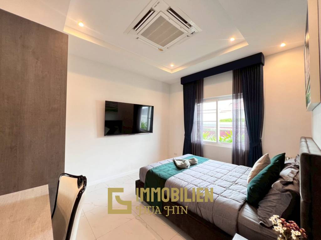Mali Lotus Villas : 4 Bed 3.5 Bath Pool Villa