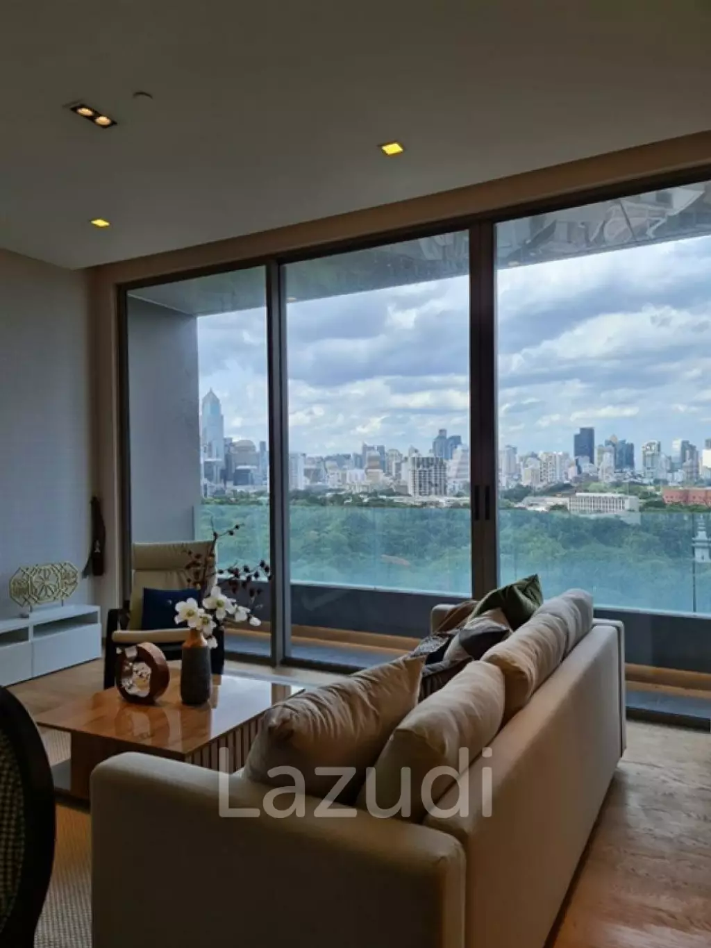 2 Bed 2 Bath 113 SQ.M Saladaeng One