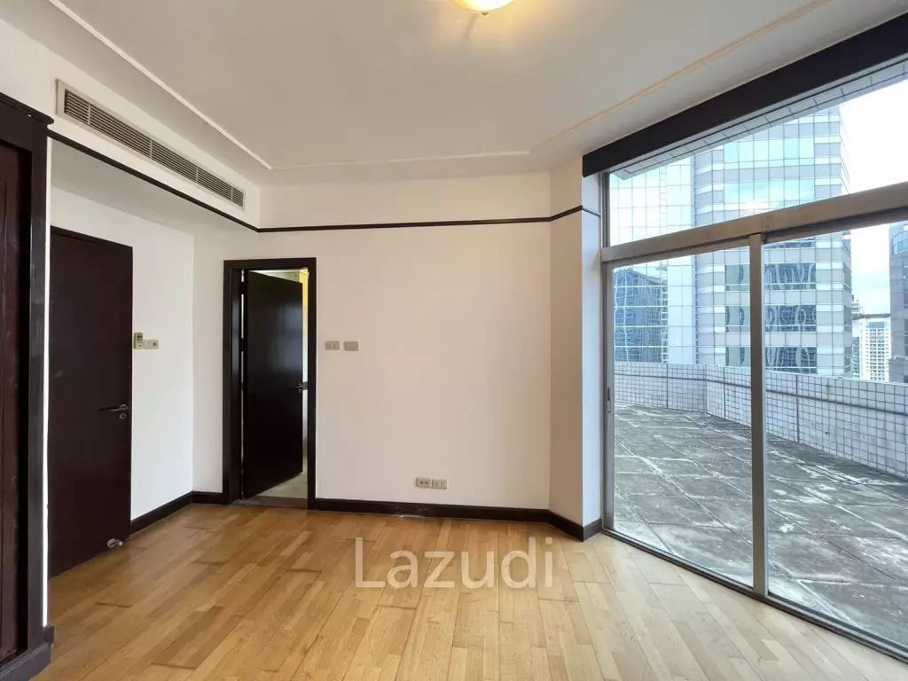 3 Bed 3 Bath 317 SQ.M All Season Mansion