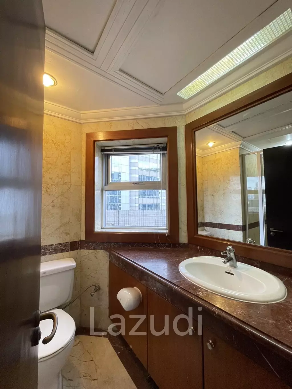 3 Bed 3 Bath 317 SQ.M All Season Mansion