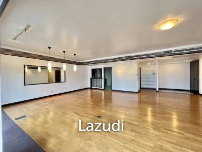 3 Bed 3 Bath 317 SQ.M All Season Mansion