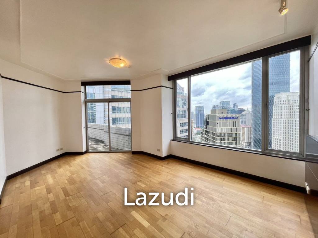 3 Bed 3 Bath 317 SQ.M All Season Mansion