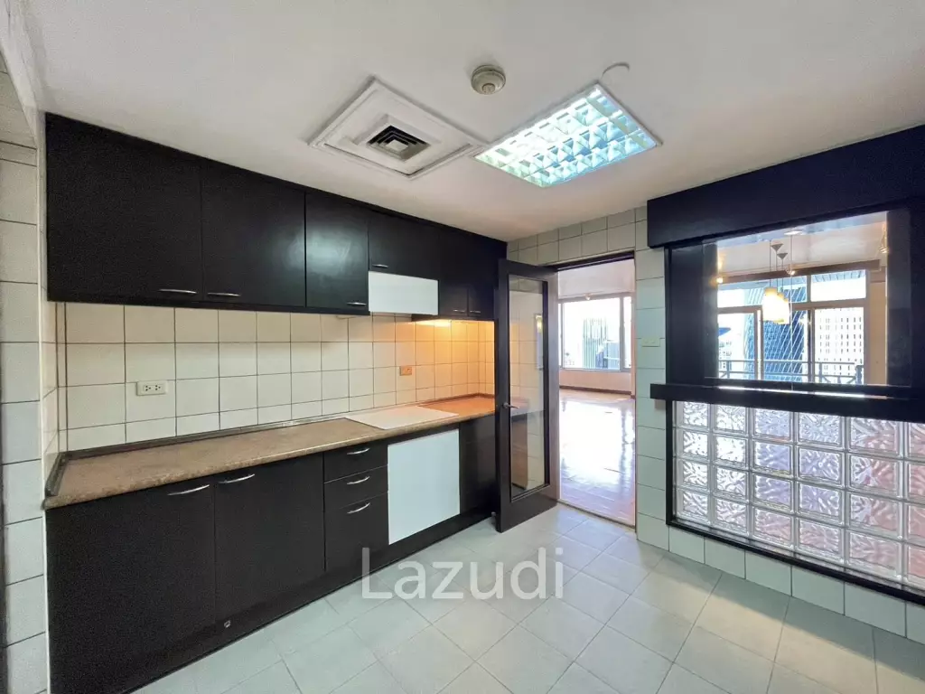 3 Bed 3 Bath 317 SQ.M All Season Mansion
