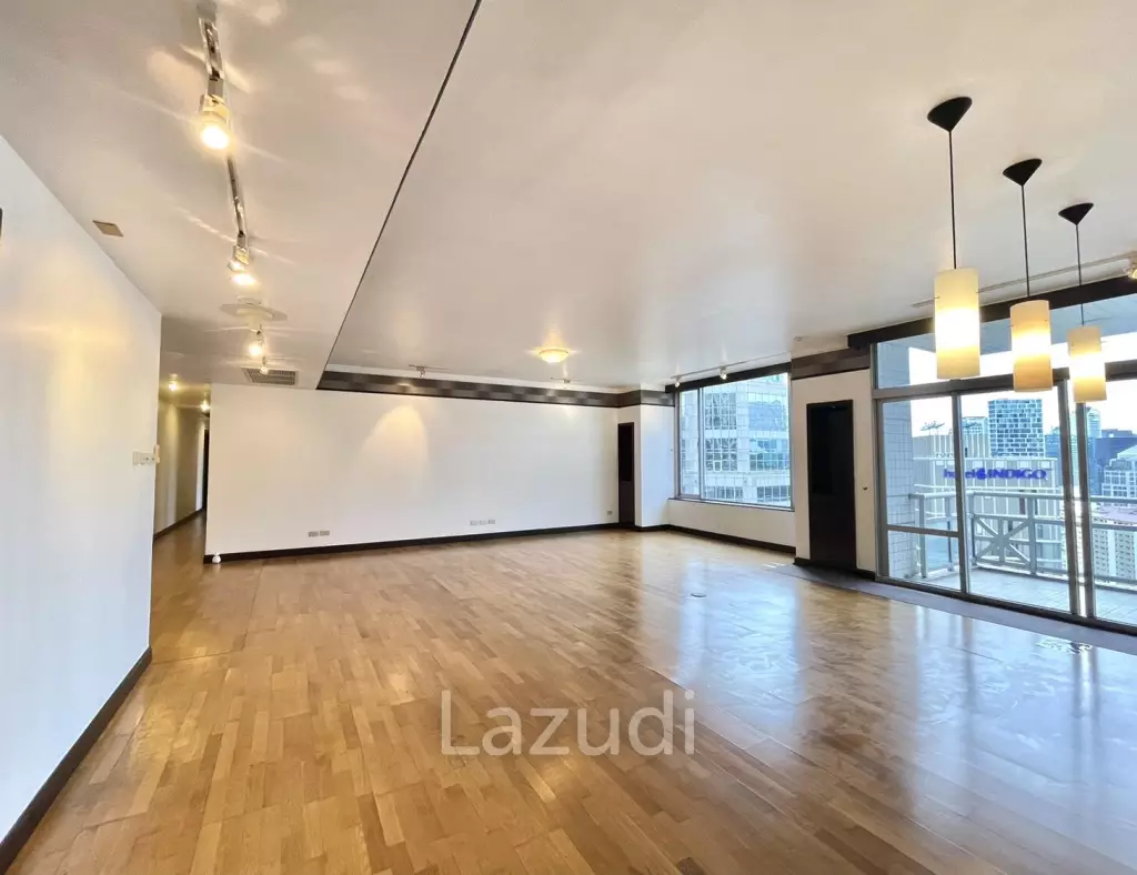 3 Bed 3 Bath 317 SQ.M All Season Mansion