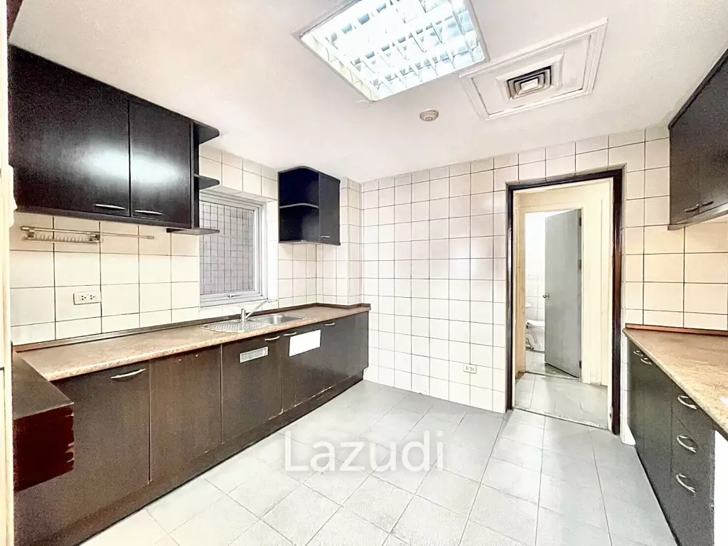 3 Bed 3 Bath 317 SQ.M All Season Mansion