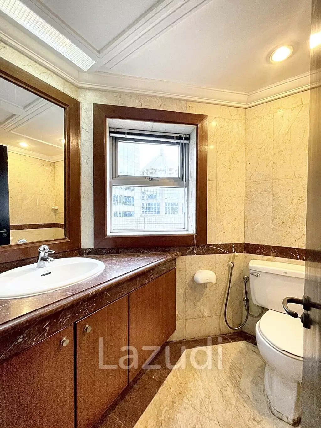 3 Bed 3 Bath 317 SQ.M All Season Mansion