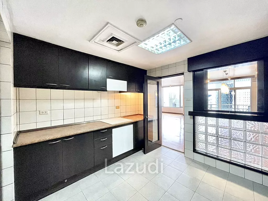 3 Bed 3 Bath 317 SQ.M All Season Mansion