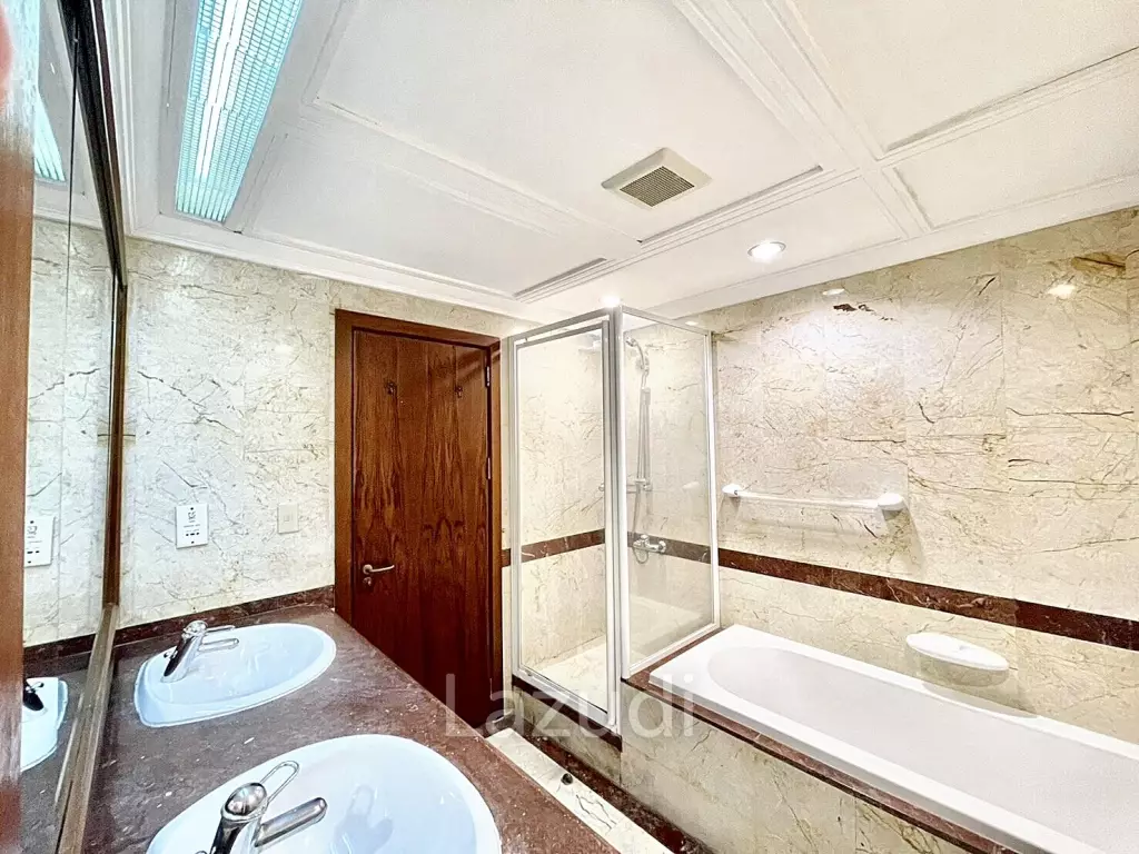 3 Bed 3 Bath 317 SQ.M All Season Mansion