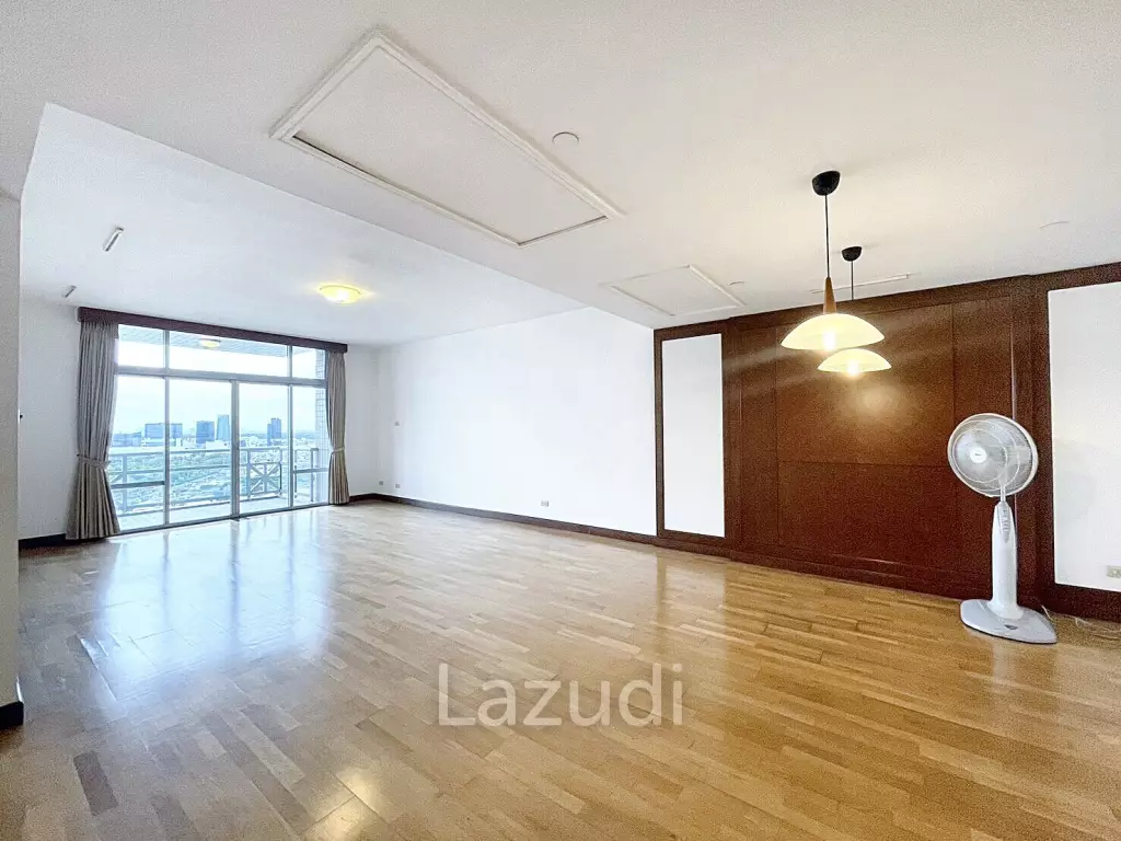 2 Bed 2 Bath 136 SQ.M All Season Mansion