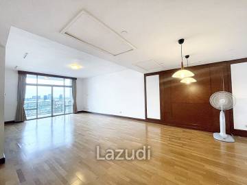 2 Bed 2 Bath 136 SQ.M All Season Mansion