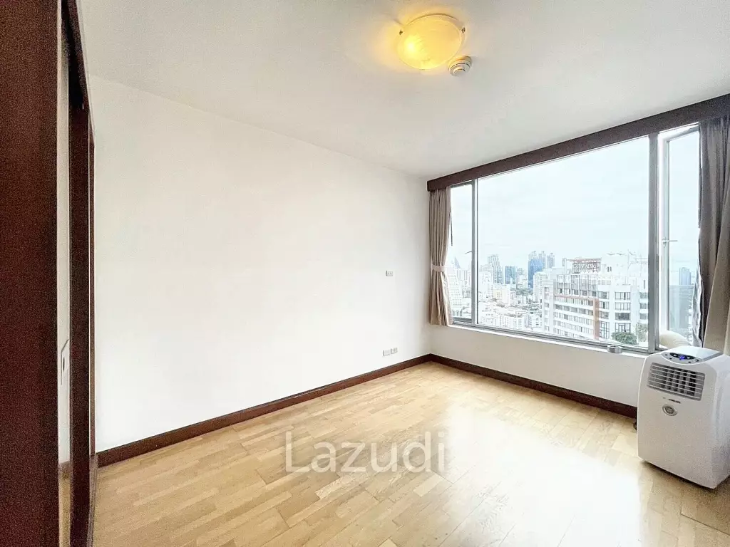 2 Bed 2 Bath 136 SQ.M All Season Mansion