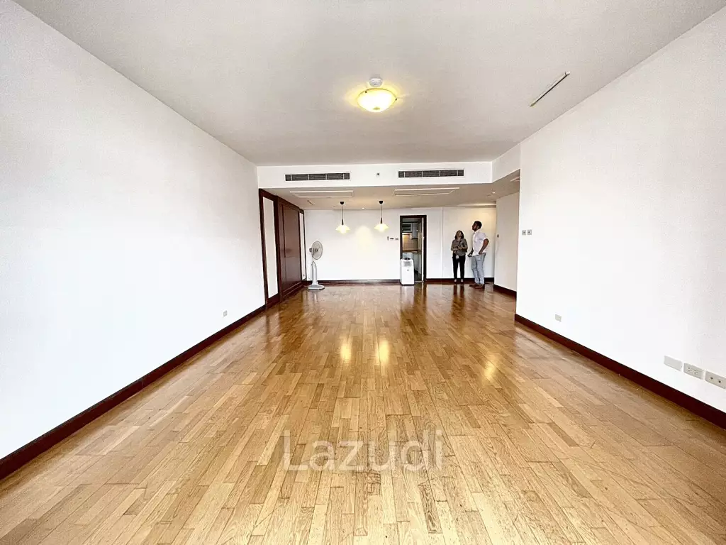 2 Bed 2 Bath 136 SQ.M All Season Mansion