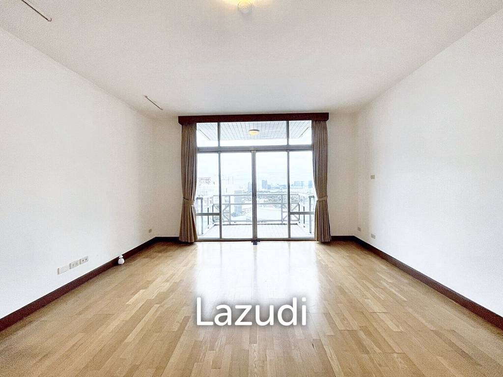 2 Bed 2 Bath 136 SQ.M All Season Mansion