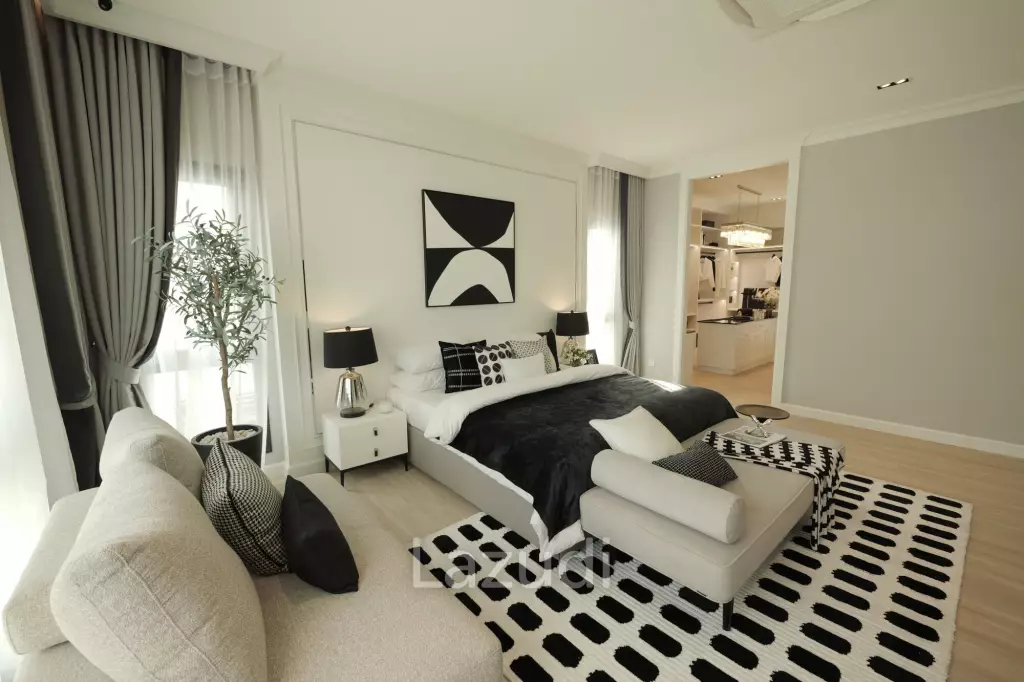 4 Bedrooms 5 Bathrooms 400 SQ.M. The Lavish Pattaya