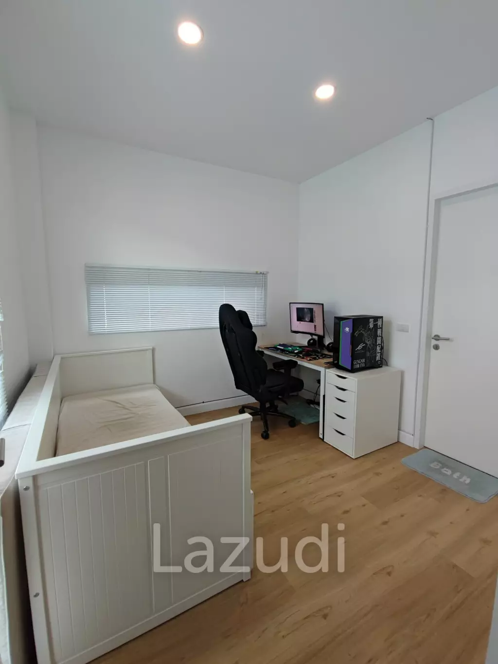 3-Bedroom House For Rent In Koh Kaew