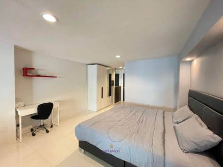 Spacious Studio Condo  Walking Distance To Patong Beach For Rent