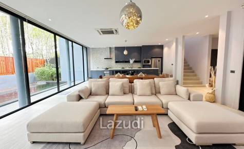 Modern 3-Bedroom Villa For Rent In Pasak Soi 8,Thalang