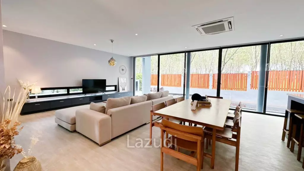 Modern 3-Bedroom Villa For Rent In Pasak Soi 8,Thalang