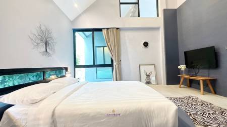 Modern 3-Bedroom Villa For Rent In Pasak Soi 8,Thalang