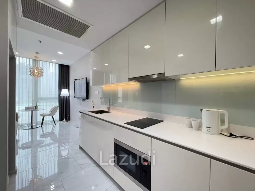 1 Bed 1 Bath 34 SQ.M At Hyde Sukhumvit 11