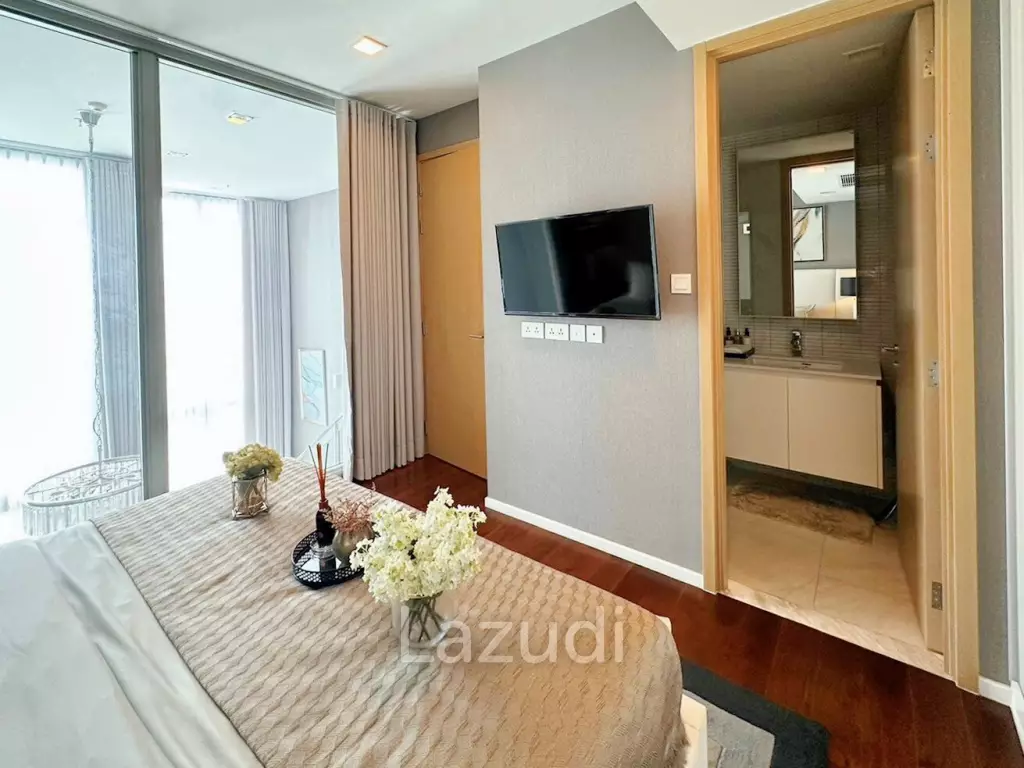 1 Bed Duplex 2 Bath 63.12 SQ.M Hyde Sukhumvit 11