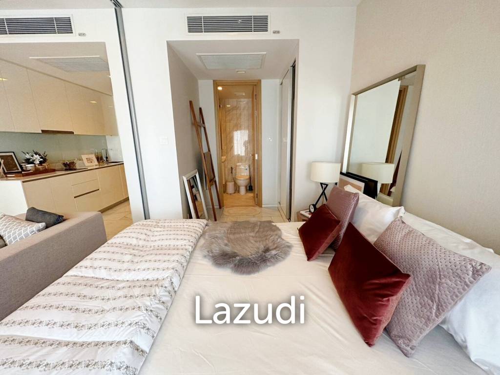 2 Bed 2 Bath 58.72 SQ.M Hyde Sukhumvit 11
