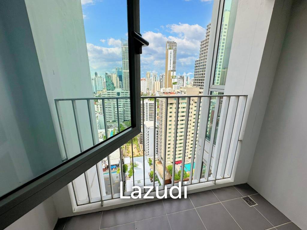 2 Bed 2 Bath 58.72 SQ.M Hyde Sukhumvit 11