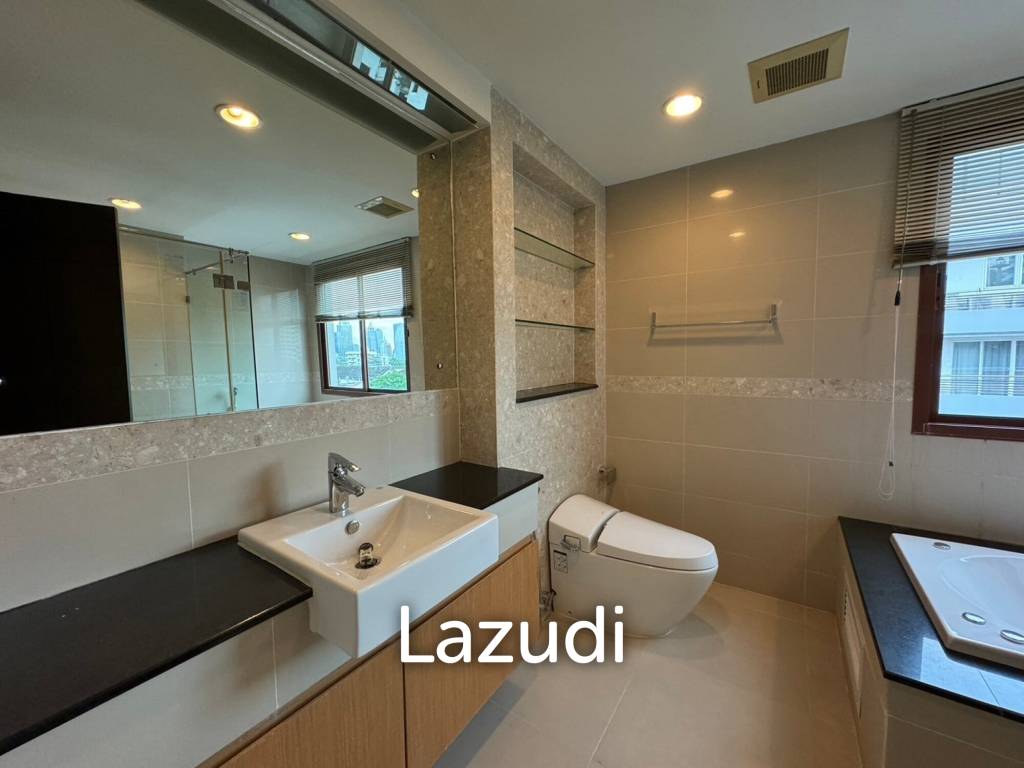 3 Bed 3 Bath 192 SQ.M The Crest Ruamrudee