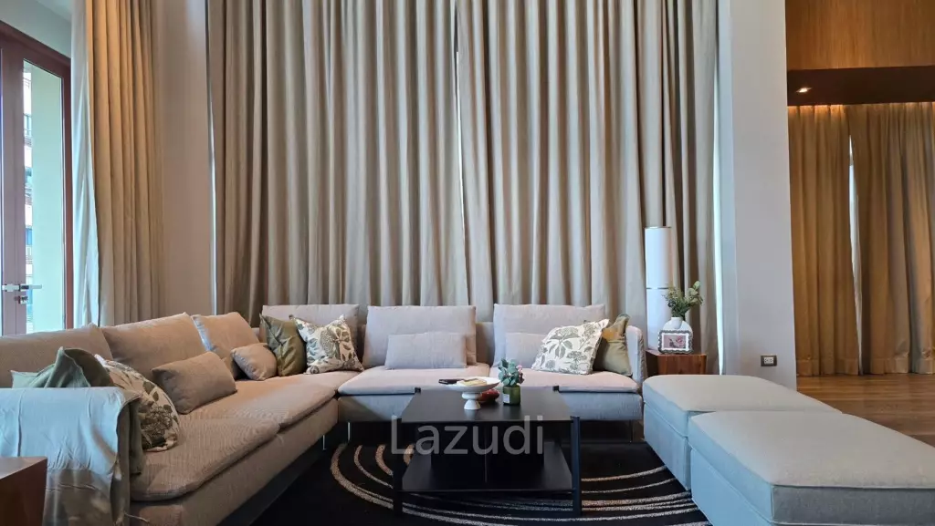 3 Bed 3 Bath 192 SQ.M The Crest Ruamrudee