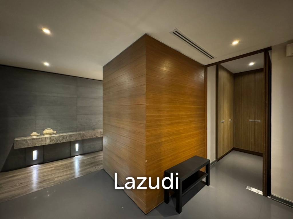 3 Bed 3 Bath 192 SQ.M The Crest Ruamrudee