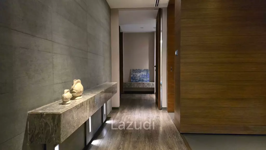3 Bed 3 Bath 192 SQ.M The Crest Ruamrudee