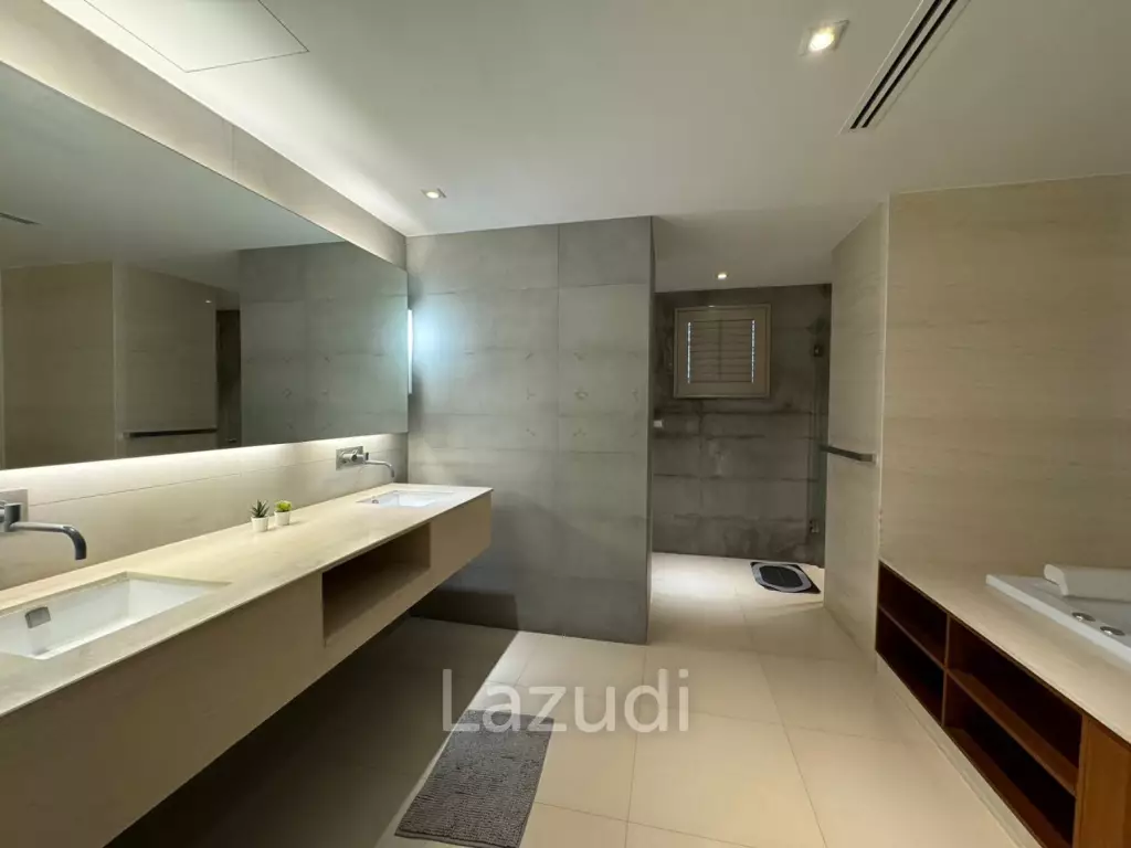 3 Bed 3 Bath 192 SQ.M The Crest Ruamrudee