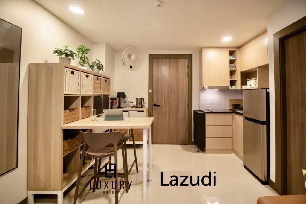 My Style Condo : 1 Bedroom Top Floor For Sale