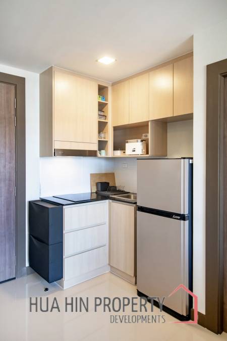 My Style Condo : 1 Bedroom Top Floor For Sale