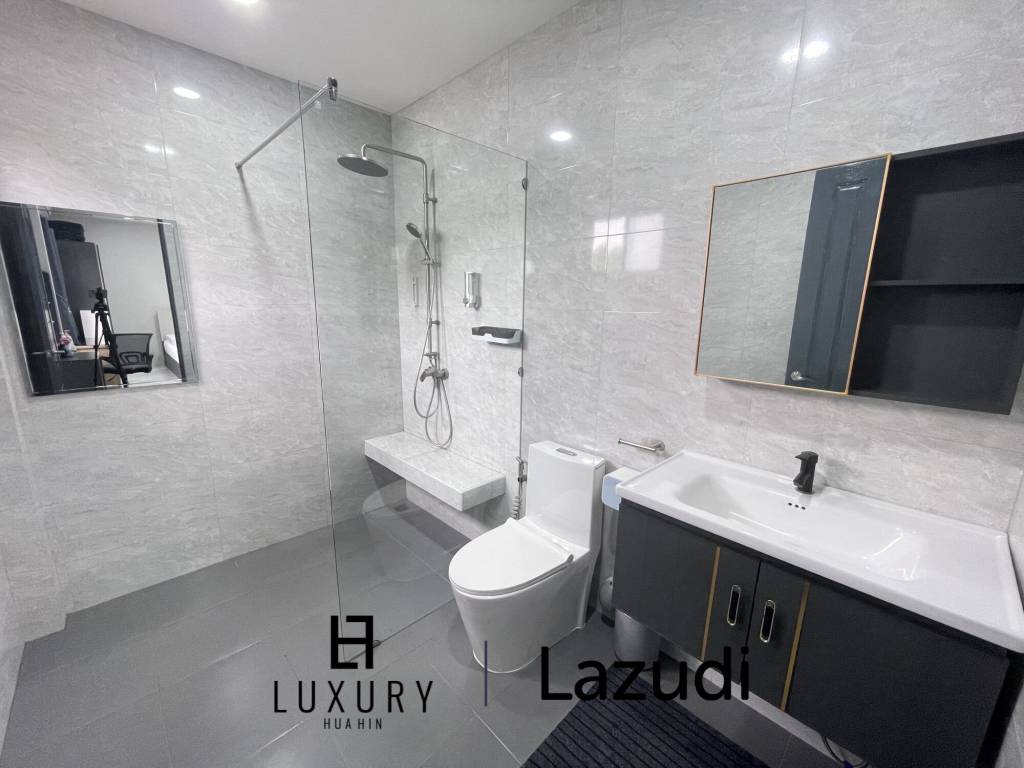 1,722 metro cuadrado 4 ` 4 Baño Villa de Venta