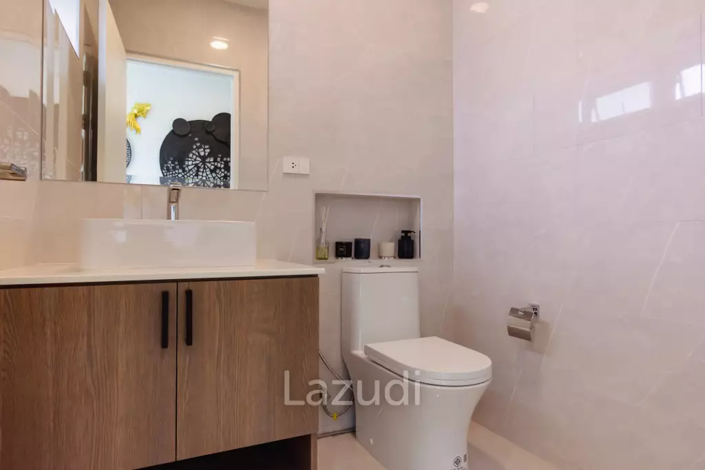 314 sqm modern pool villa in Thap Tai Hua Hin , ( Off-Plan )