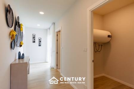 620 ตร.ม 3 เตียง 3 อาบน้ำ วิลล่า For ขาย