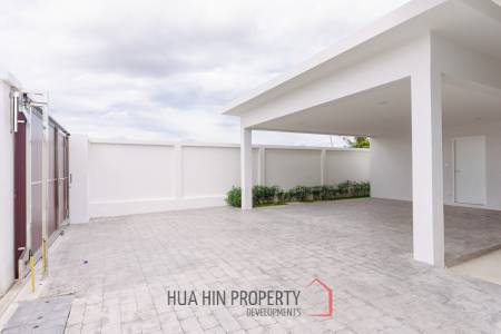 314 sqm modern pool villa in Thap Tai Hua Hin , ( Off-Plan )