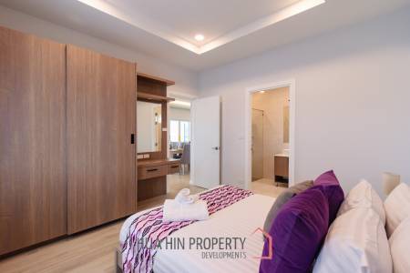 314 sqm modern pool villa in Thap Tai Hua Hin , ( Off-Plan )