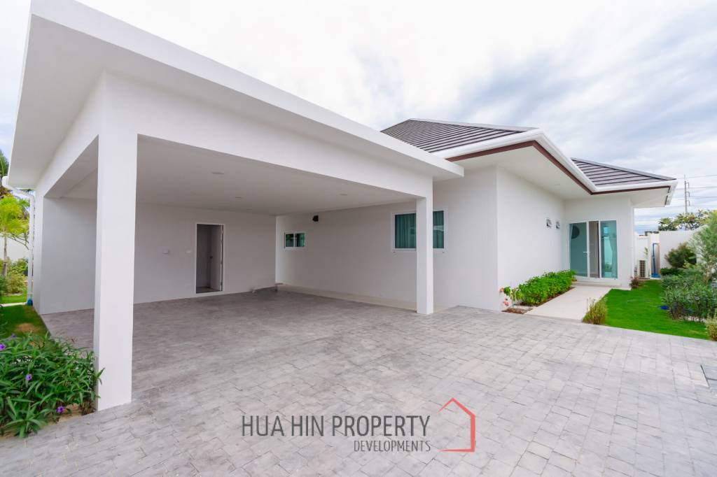 314 sqm modern pool villa in Thap Tai Hua Hin , ( Off-Plan )