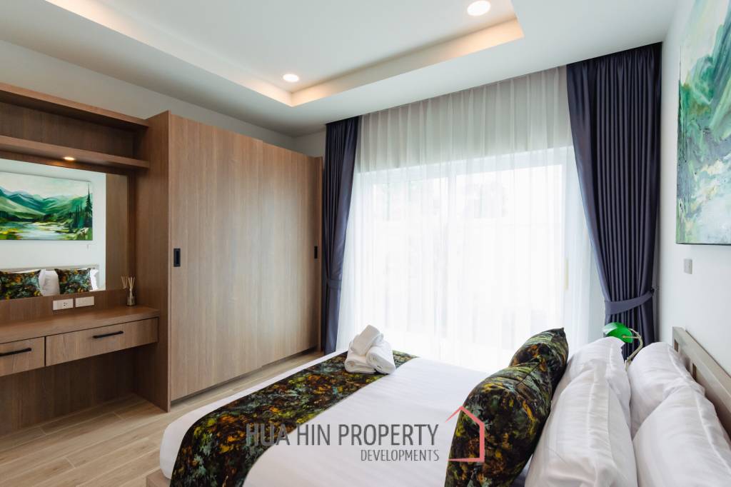 314 sqm modern pool villa in Thap Tai Hua Hin , ( Off-Plan )