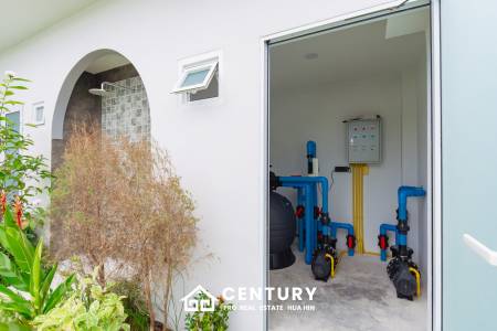 620 ตร.ม 3 เตียง 3 อาบน้ำ วิลล่า For ขาย