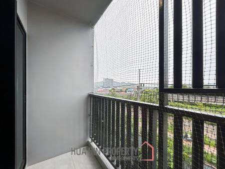 Dusit D2 Residence Hua Hin: Affordable Studio room Condo