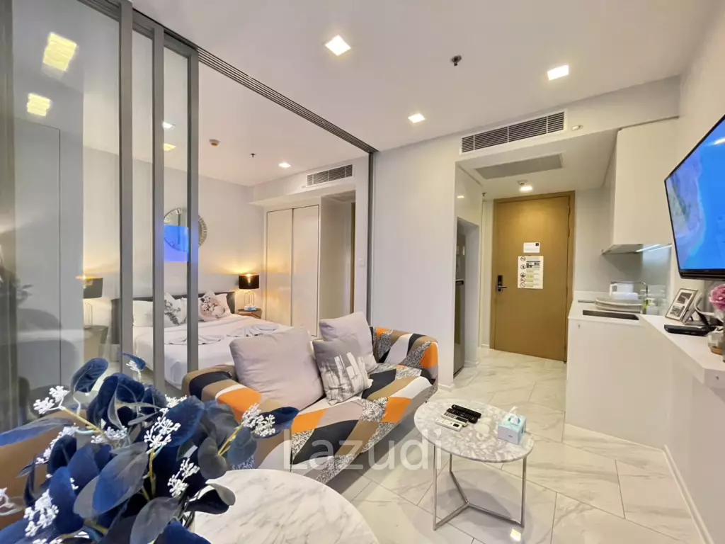 1 Bed 1 Bath 32.34 sq.m. Hyde Sukhumvit 11