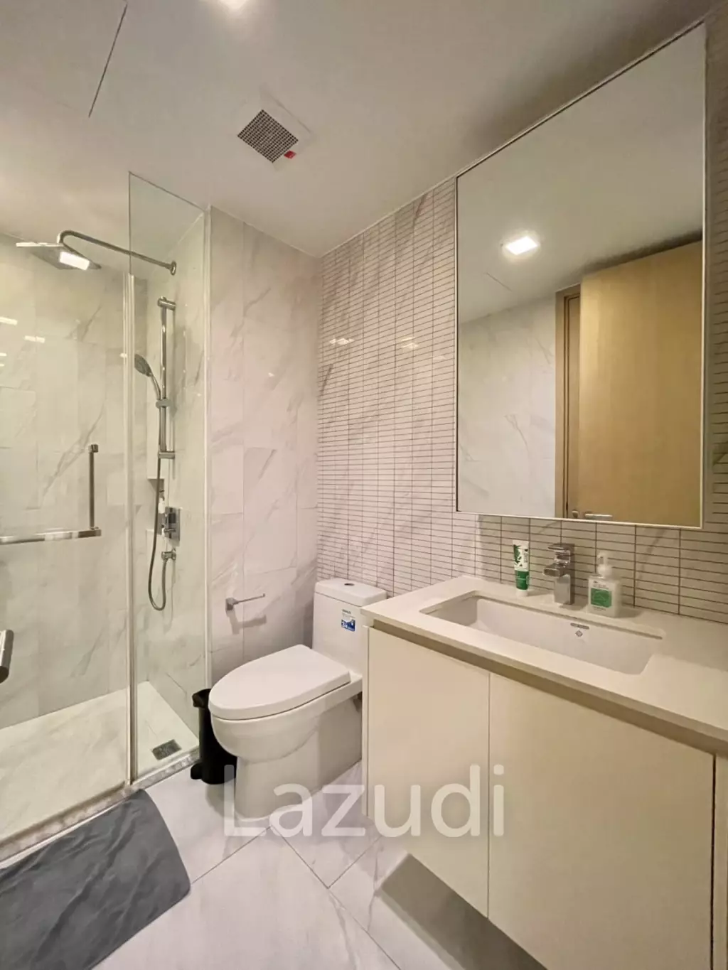 1 Bed 1 Bath 32.34 sq.m. Hyde Sukhumvit 11