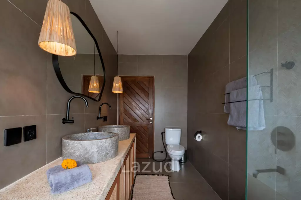MODERN VILLA WITH OCEAN AND SUNSET VIEWS IN ULUWATU
