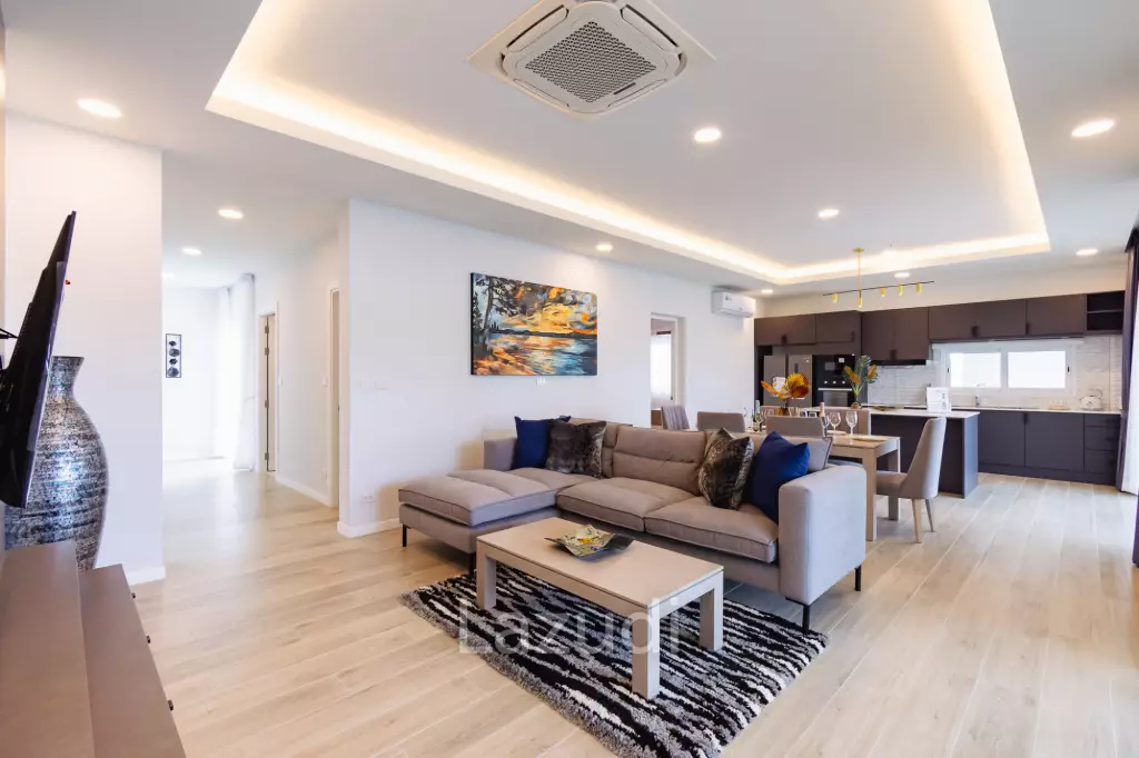 314 sqm pool villa in Thap Tai Hua Hin | Chada Homes new build on 752 sqm land